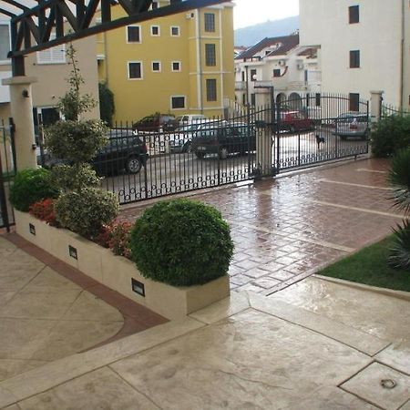 Apartmani Mirenza Budva Bagian luar foto